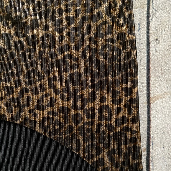 Leopard Print Midi Skirt - Picture 2 of 2